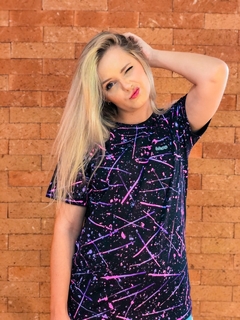 Camiseta Preta Constelação Roxo | Lilás | Rosa - comprar online
