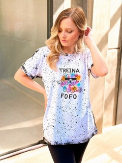 Camiseta Branca Treina Fofo colorida