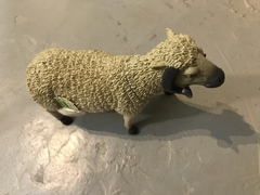 oveja grande de goma