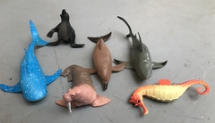 animales marinos plastico