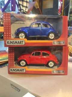 Auto escarabajo kinsmart 1967
