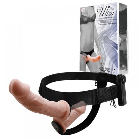 ULTRA PASSIONATE HARNESS - CINTA PENIANA 17,5x4,5CM COM PLUG VAGINAL E VIBRAÇÃO MULTIVELOCIDADE HARNESS - CÓD 1268