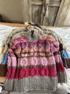 Sweater “AVELLANA “rozados en internet