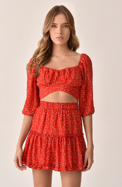 Set color rojo crop top manga larga y falda ANGELINA