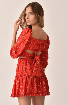 Set color rojo crop top manga larga y falda ANGELINA - comprar online