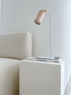 velador lampara de escritorio hierro y madera lampara escandinava
