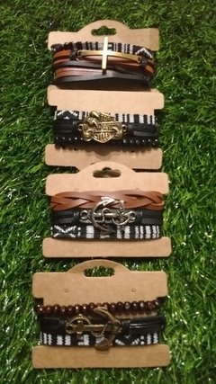 Kit com 3 pulseiras braceletes Diversos modelos - comprar online