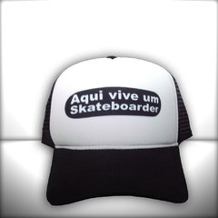 BONÉ AQUI VIVE SKATEBOARDER - loja online