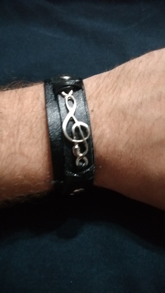 BRACELETE PULSEIRA COURO LETRA MÚSICA