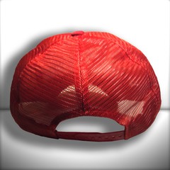 BONÉ VERMELHO TRUCKER na internet