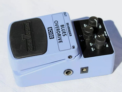 Behringer Bo100 Pedal Blues Overdrive Edenlp - comprar online