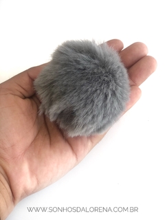 POMPOM DE PELUCIA 7CM GRAFFITI GRANDÃO UNIDADE - comprar online