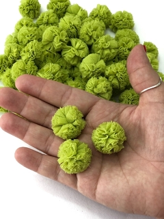 POMPOM DE MALHA 2,5CM KIT COM 10 UNIDADES VERDE MAÇÃ na internet