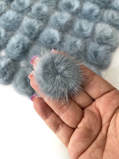 POMPONS ACHATADINHOS DE PELUCIA 4,5CM PISTACHE 2 UNIDADES - comprar online