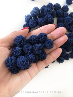 KIT COM 10 POMPONS DE MALHA DE 1,5CM AZUL MARINHO - comprar online