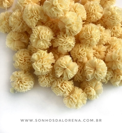 KIT COM 10 POMPONS DE MALHA DE 2,5CM BAUNILHA