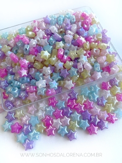 ENTREMEIO ACRILICO ESTRELAS 10MM CANDY HOLOGRAFICO 10 GRAMAS APROXIMADAMENTE 40 UNIDADES