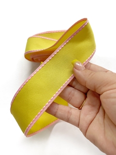 FITA YAMA POLIÉSTER DE 38MM AMARELO COM PESPONTO ROSA BB 5 METROS - comprar online