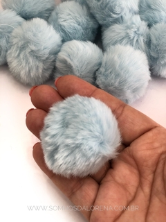 POMPOM DE PELUCIA 5CM AZUL BEBÊ UNIDADE