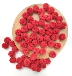 KIT COM 10 POMPONS DE MALHA DE 1,5CM CORAL