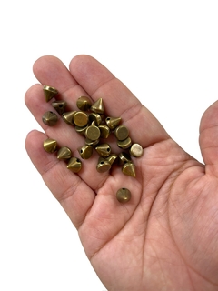 APLIQUE SPIKE 8MM OURO VELHO (20 UNIDADES) - comprar online