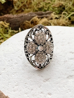 Anillo plateado con flor de strass PHILOMENA - comprar online