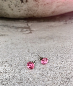 Aros chiquitos de strass rosa MARGOT - comprar online