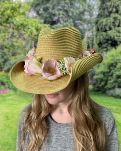 Imagen de Sombrero de flores GIO