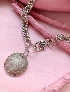 Collar cadena con dije moneda plata DALLAS - comprar online