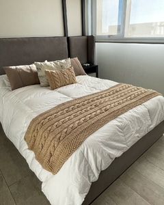 Pie de cama tejido beige (para dos plazas)