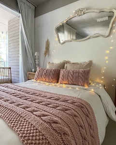 Pie de cama tejido rosa (para dos plazas) - Parcelle Home