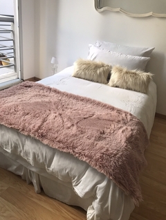 Pie de cama ultra soft rosa en internet
