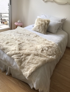 Pie de cama/ manta ultra soft natural - tienda online