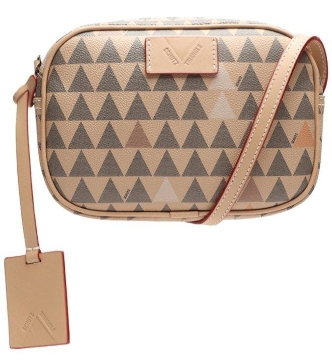 BOLSA CROSSBODY KATE NEW TRIANGLE AMENDOA SCHUTZ