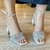 Sandália Salto Bloco Off White Tiras Prata - Quattro Calçados - Loja Online de Calçados Femininos em BH