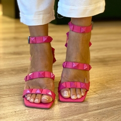 Sandália Spike Flamingo - QUATTRO - comprar online