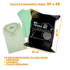 Bolsa Sobre Ecommerce C Adhesivo 30X45 "YENDO NO, LLEGANDO" NEGRO CON PLATA en internet