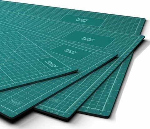 Combo Cutter Rotativo + Base De Corte Tabla A1 90x60 Cm Color Verde