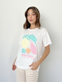 REMERA SUMMER SUNSET (D4376) - tienda online