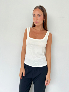 MUSCULOSA AMOY (D3723)