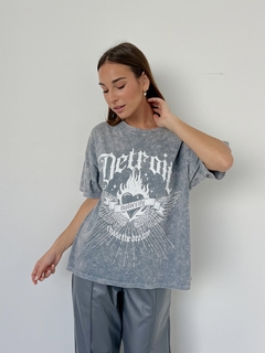 REMERA DETROIT (D3716) - tienda online