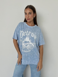 REMERA DETROIT (D3716)