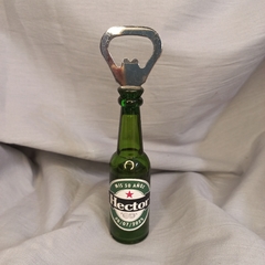 Imagen de souvenir destapador botella con etiqueta personalizada