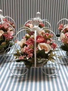 Centro de mesa carroza con flores - comprar online