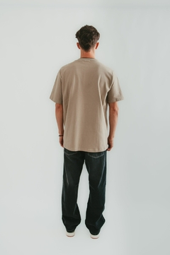 REMERA EXPERTS II BEIGE - comprar online