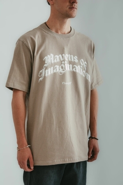 REMERA MAVENS BEIGE en internet