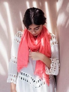 Pashmina Viscosa Coral en internet