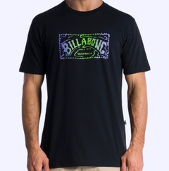 Camiseta Billabong Arch Wave IV (Preto)