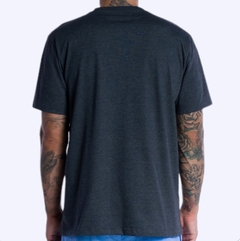 Camiseta RVCA Altitude (Cinza Escuro) - comprar online