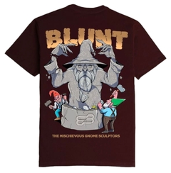 Camiseta Blunt Gnomes (Vinho) - comprar online